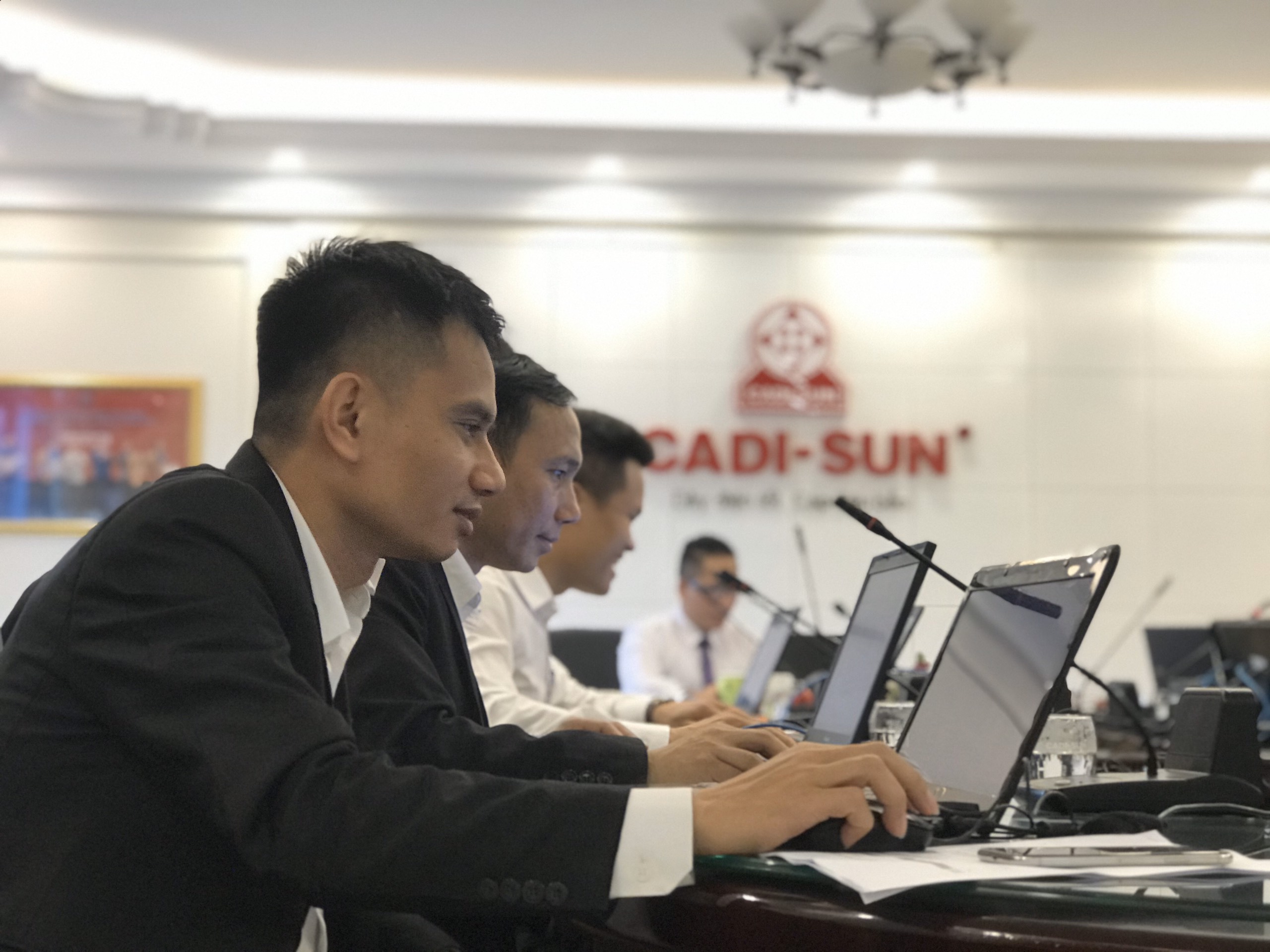 Khởi động giai đoạn II dự án ERP tại CADI-SUNSau nhiều nỗ lực, dự án ERP của công ty CADI-SUN đã bước vào giai đoạn 2. Đây là một thành công nhưng cũng là thách thức mới trong quá trình triển khai hệ thống Quản trị tổng thể nguồn lực tại doanh nghiệp. 